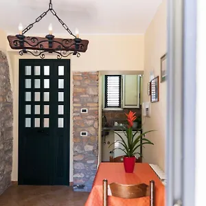 Vico Tauro House Appartamento